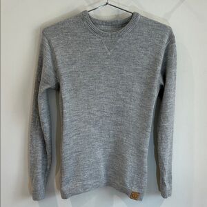 PAKA Crewneck Sweater, unisex